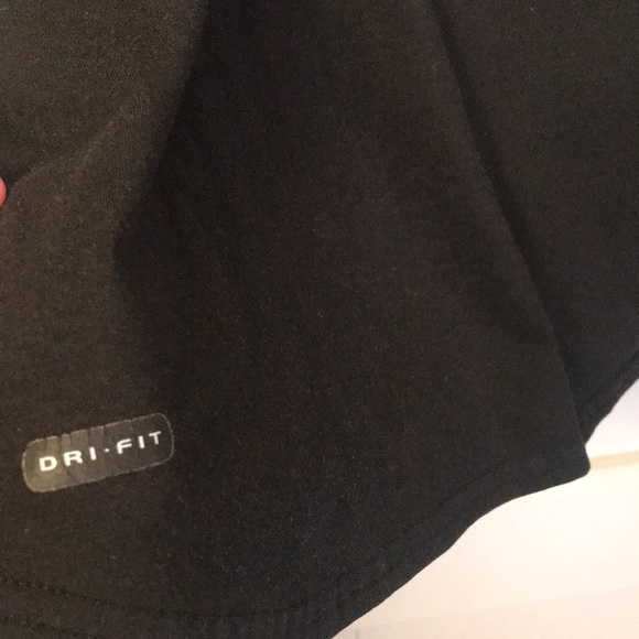 Nike Dri Fit Training Top - Picture 3 of 8